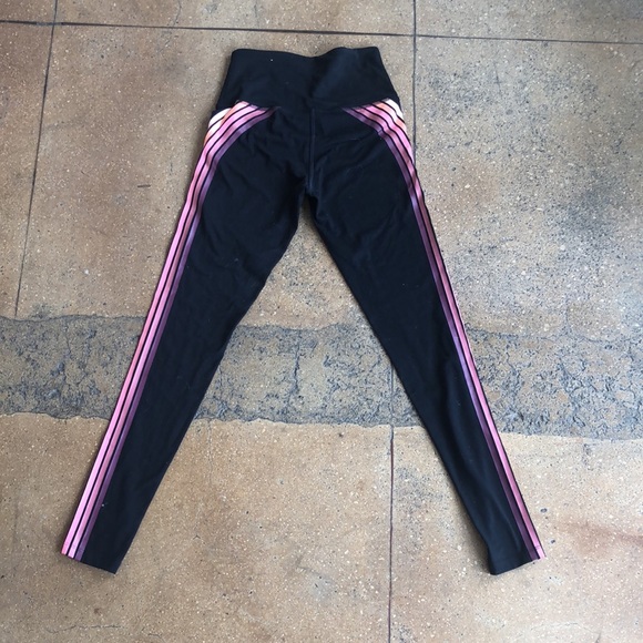 Brand new VS Pink ombré stripe leggings - Picture 3 of 4